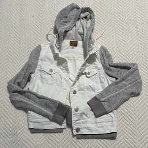 American Eagle Jean Jacket